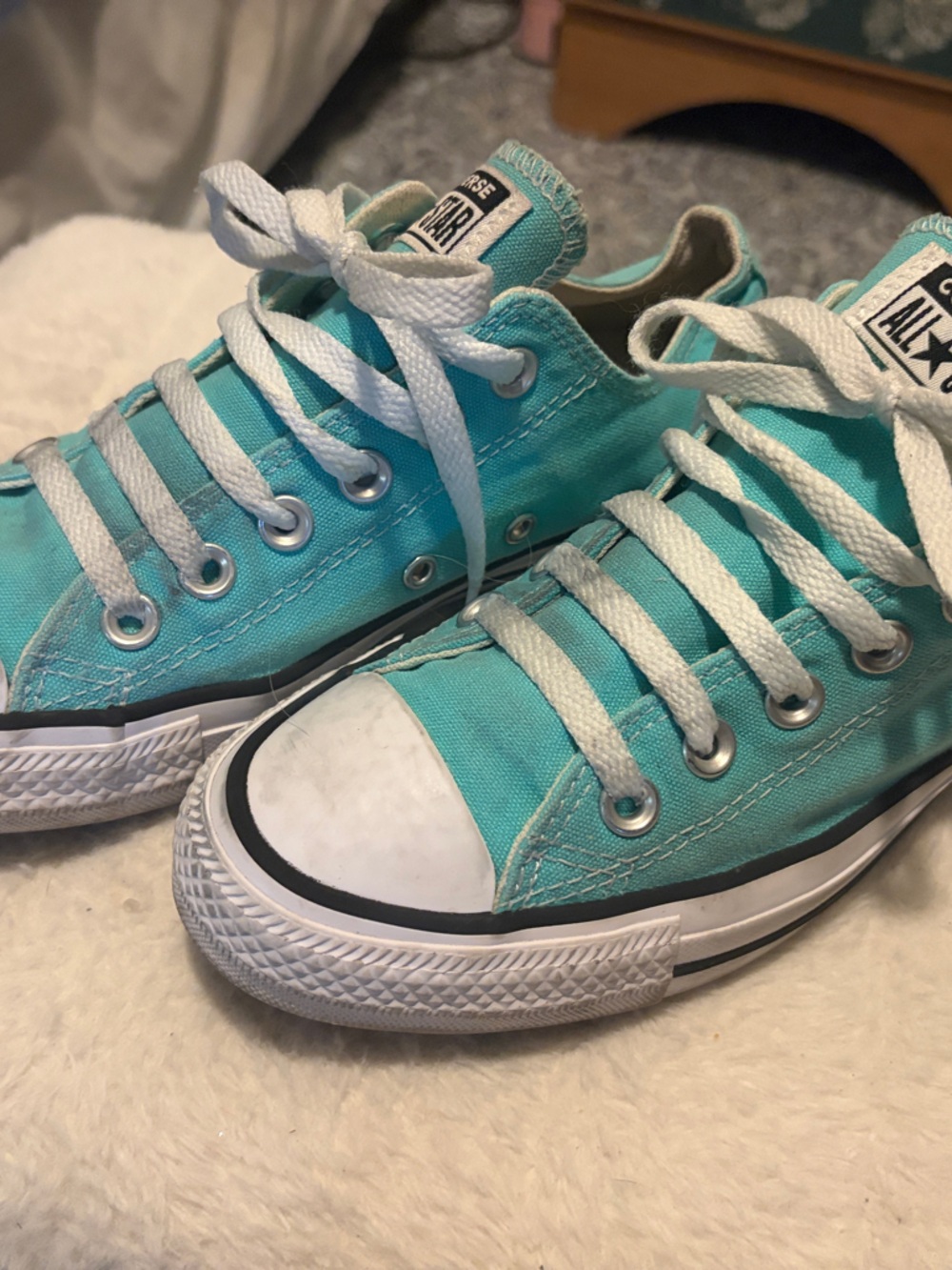 Converse women's Turquoise Low Top Canvas Sneakers